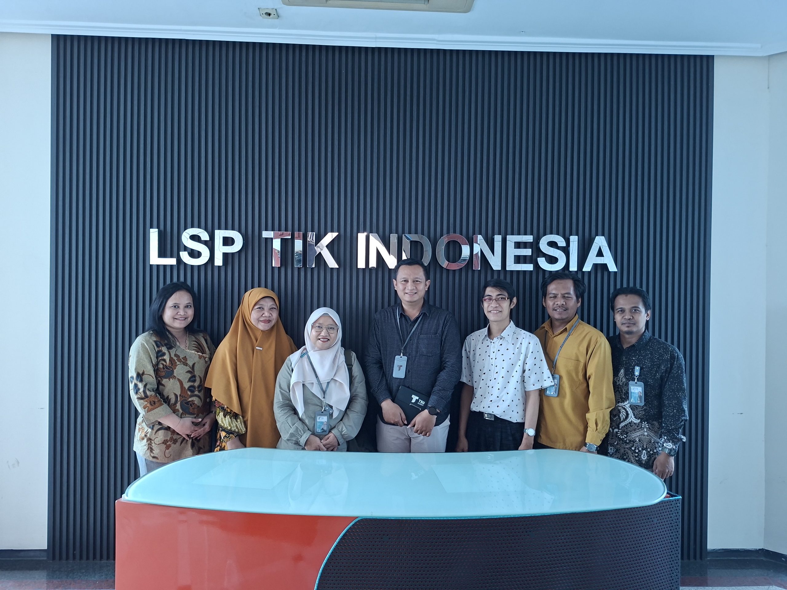 Sekolah Vokasi dan BAKPU Tiga Serangkai University Dalami Kerjasama Sertifikasi Kompetensi dengan LSP TIK Indonesia