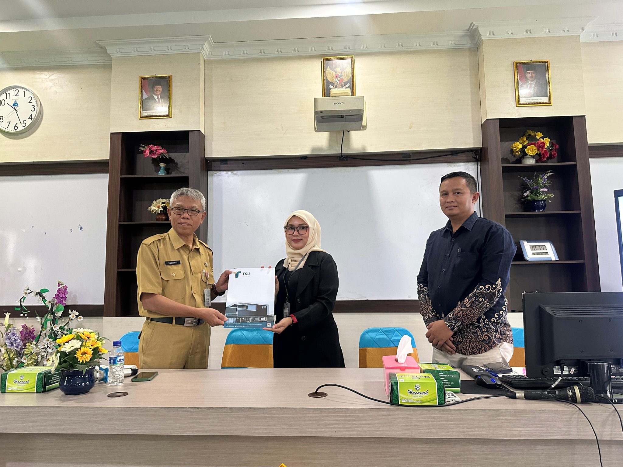 Sinergi Prodi Desain Produk Tekstil TSU dan SMK Negeri 2 Karanganyar: Wujudkan Kolaborasi Akademik Berkelanjutan